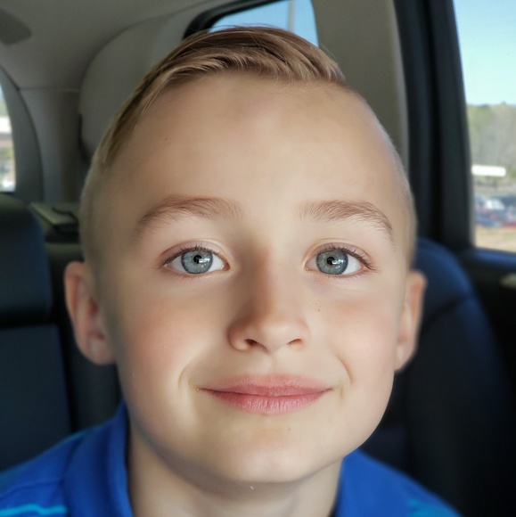 Meet your Posher, Heather - Picture 5 of 7